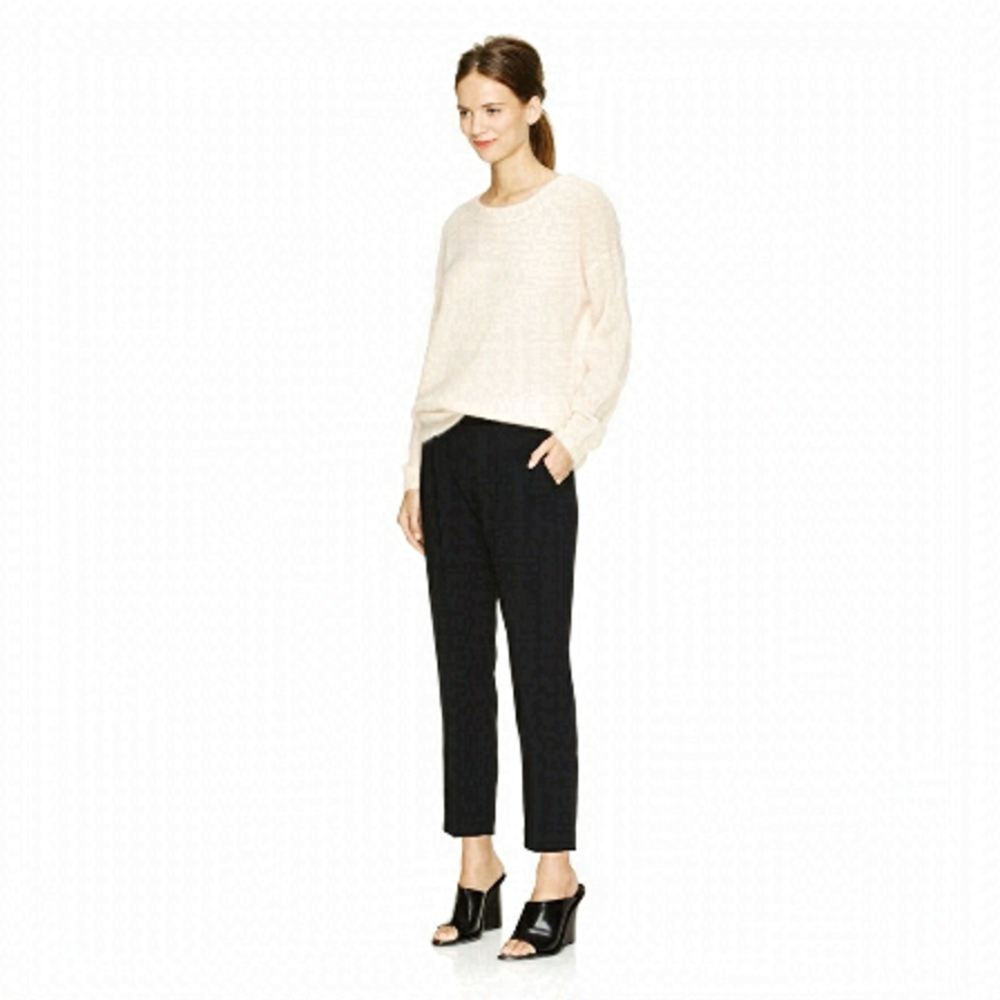Babaton | Cohen Cropped Pleated Dress Pant in Luxe Japanese Crepe Size  0